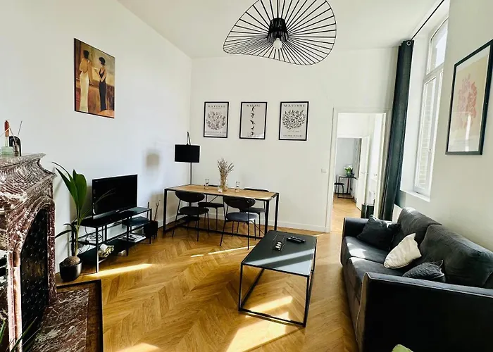 Spacieux Appt Haussmannien Parking Prive