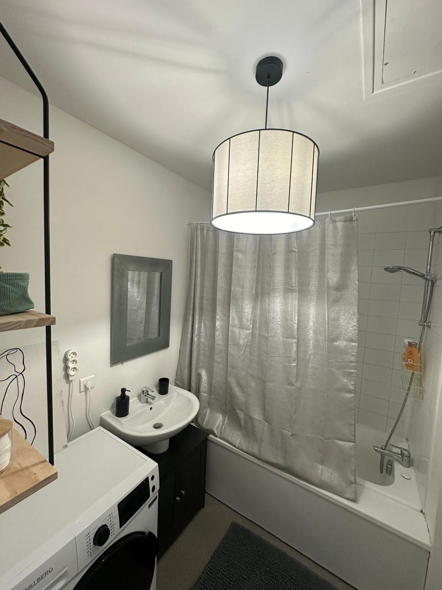 Spacieux Appt Haussmannien Parking Prive Appartement